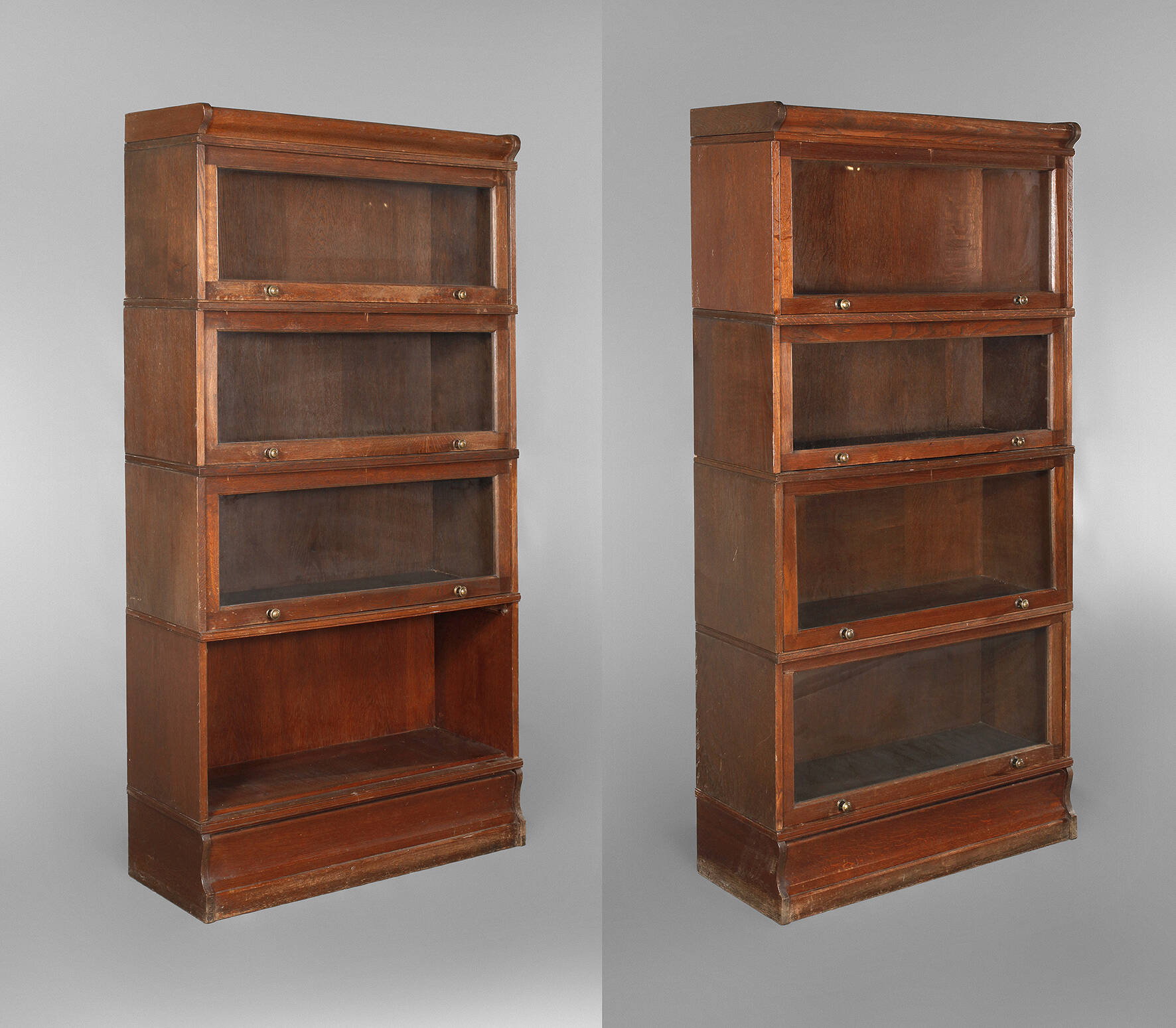 Zwei Patentschränke