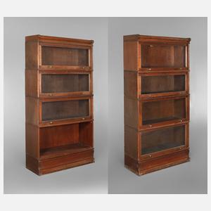 Zwei Patentschränke