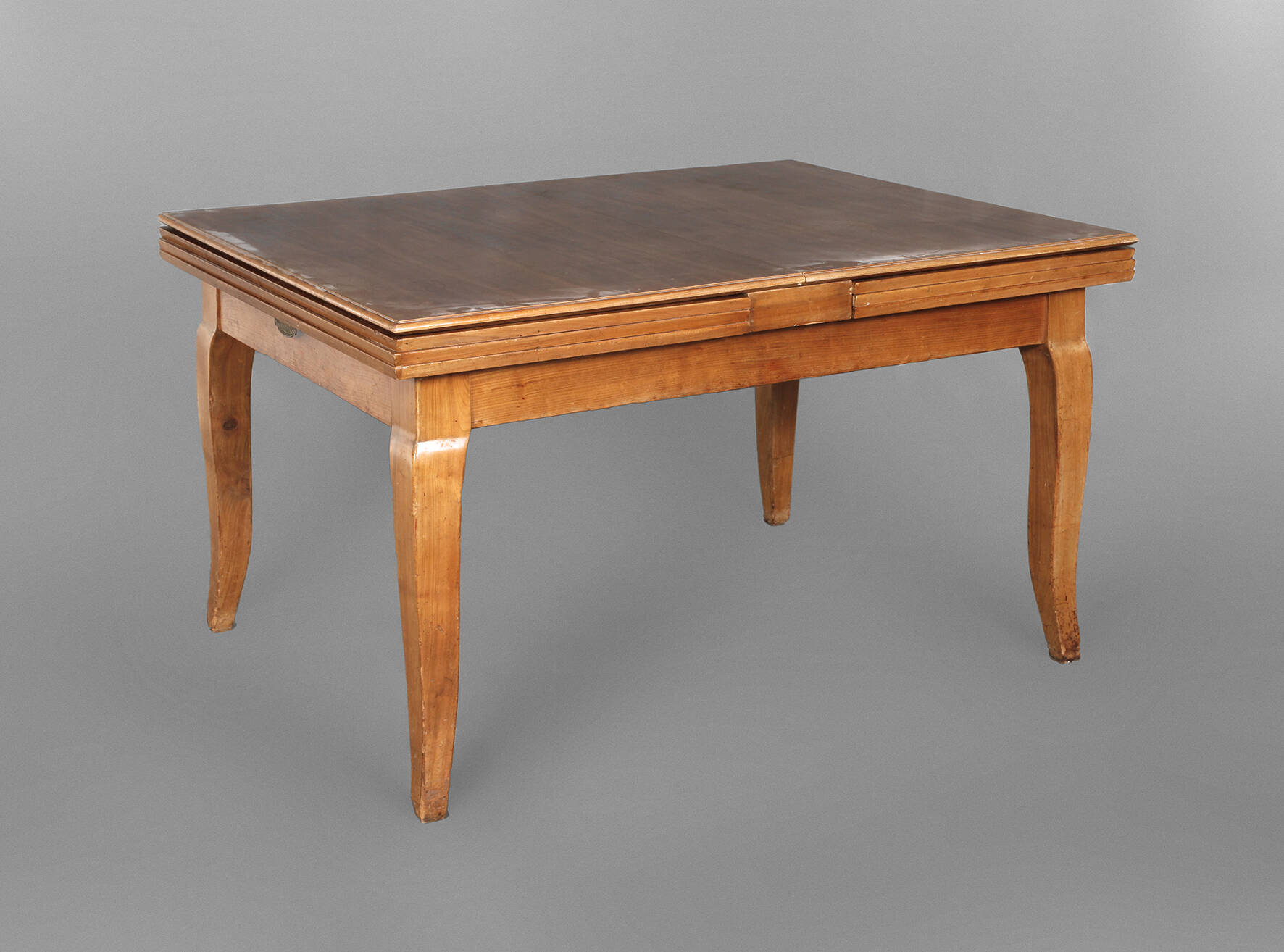 Großer Kulissentisch