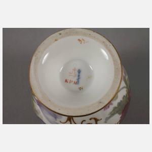 KPM Berlin kleine Deckelvase mit Weichmalerei