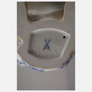 Meissen "Kind mit Puppe, tanzend"