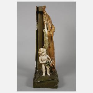 Figürlicher Salonspiegel