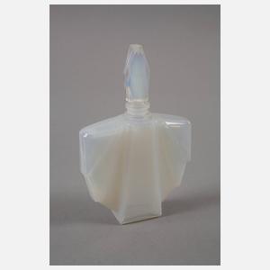 Drei französische Opalglasflakons