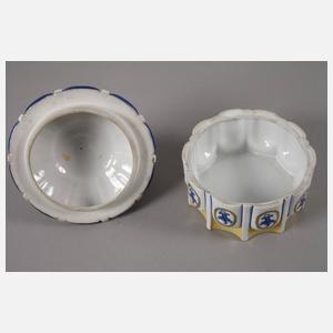 Fraureuth "Dose mit Amorette"