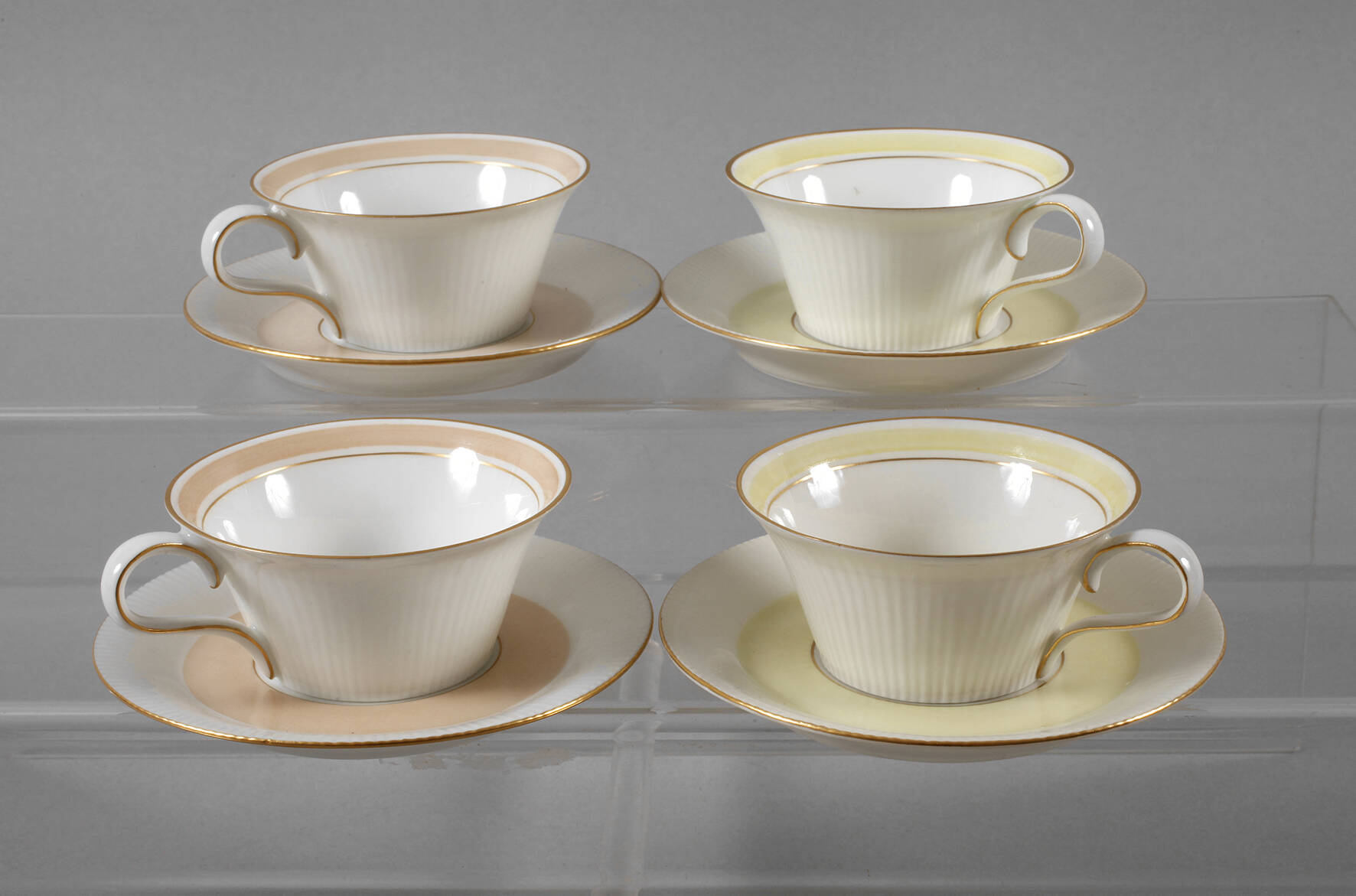 Nymphenburg vier Mokkatassen "Adonis"