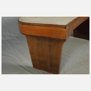 Bohnenförmiger Schreibtisch