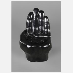 Stuhl als Hand