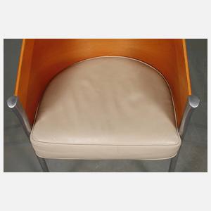 Vier Stühle Philippe Starck