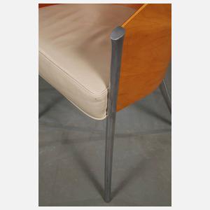 Vier Stühle Philippe Starck