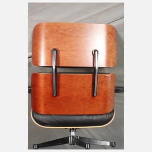 Charles & Ray Eames Lounge Chair