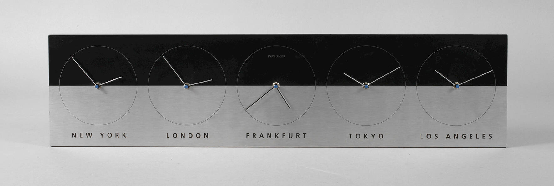 Weltzeituhr Jacob Jensen