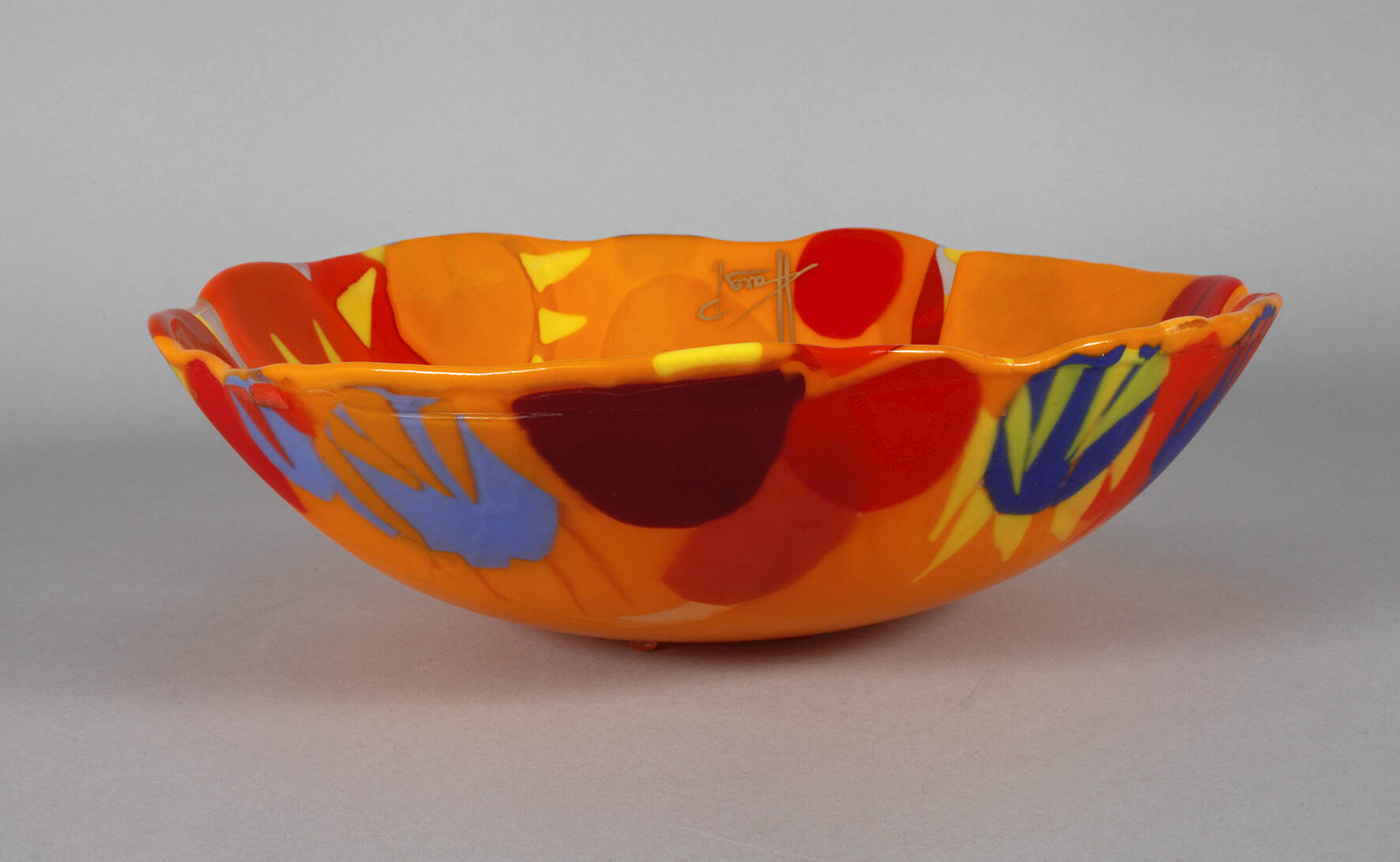 Große Schale Sonnenblumen