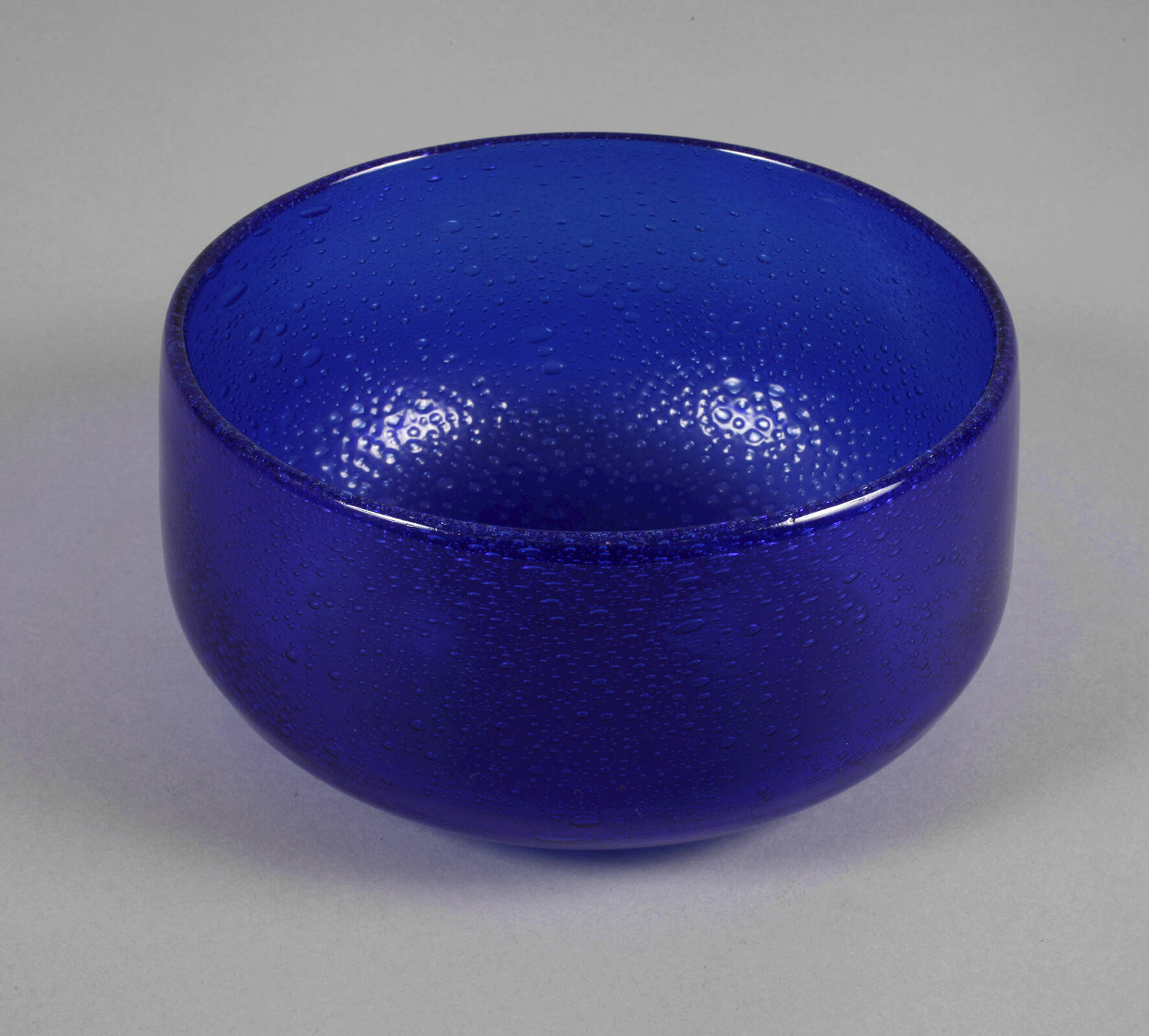 Schale Kobaltglas