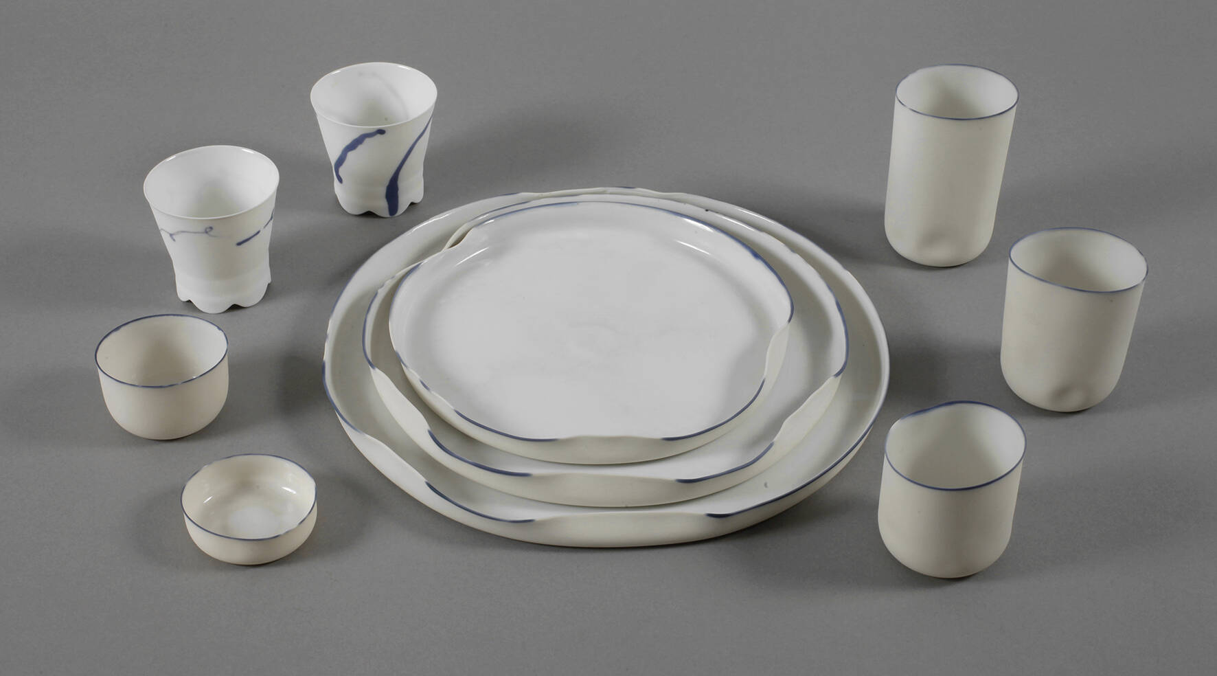 Belgien Set Studioporzellan