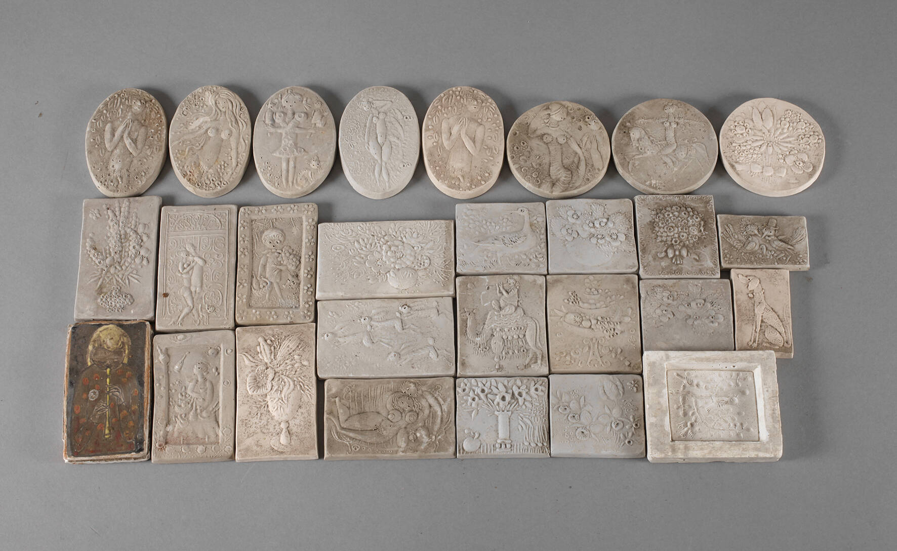 Konvolut Reliefplaketten