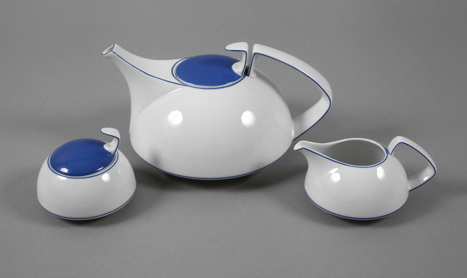 Rosenthal Tee-Kernstück aus dem "Gropius-Service"