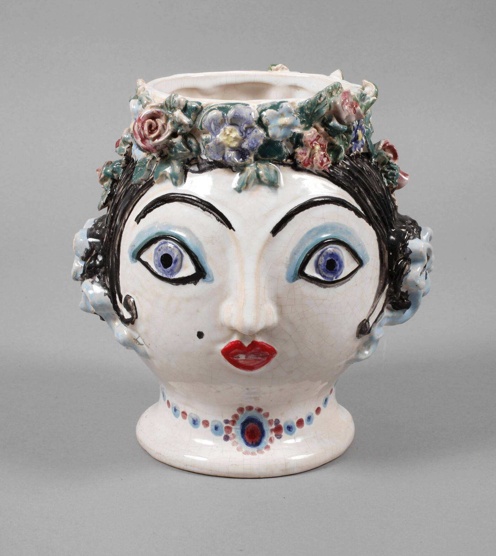 Keramikgefäß in Kopfform