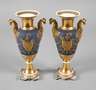 Paar kleine Prunkamphoren