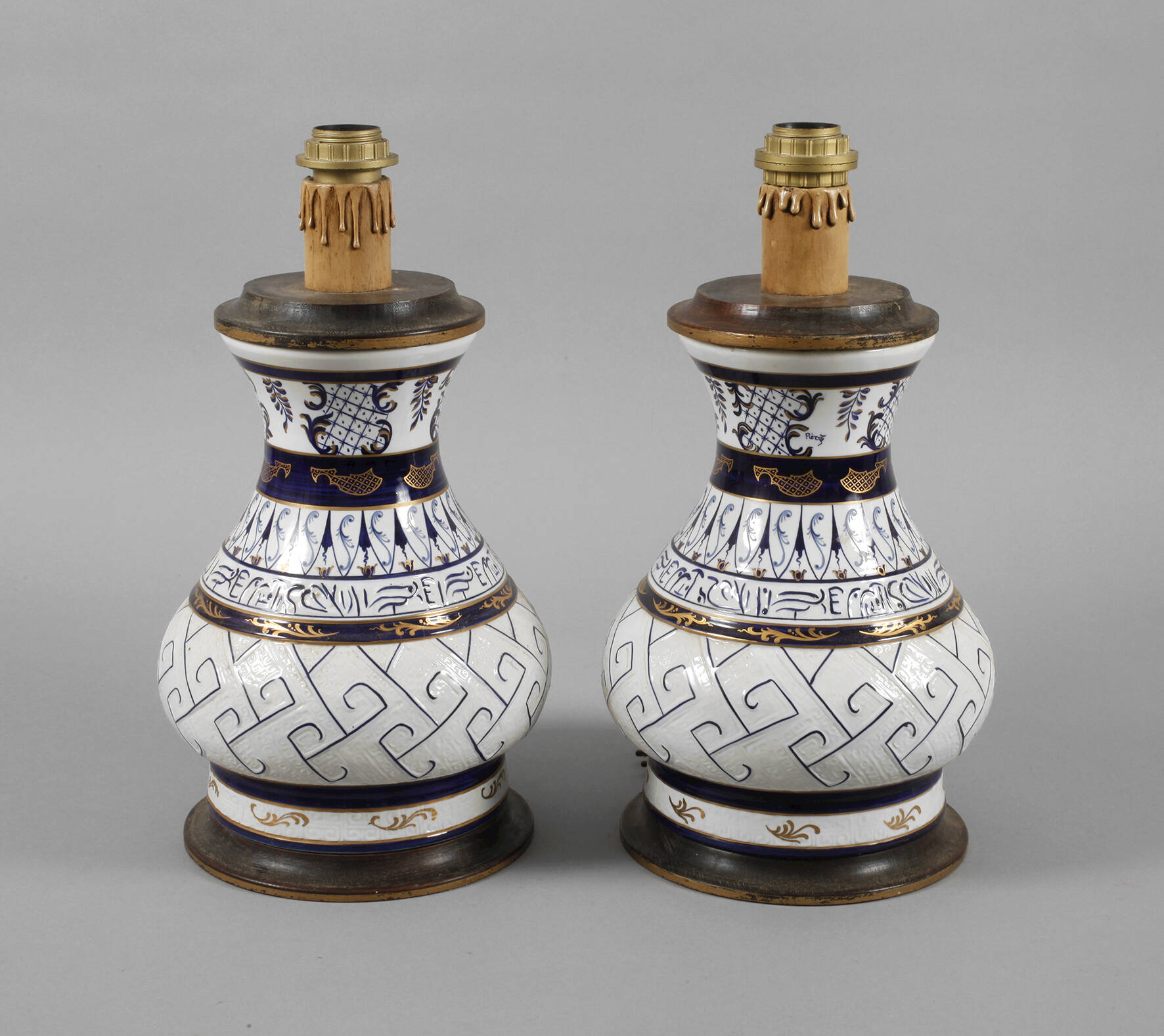 Frankreich Paar Lampenfüße