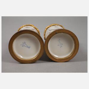 Frankreich Paar Stangenvasen mit Messingmontur