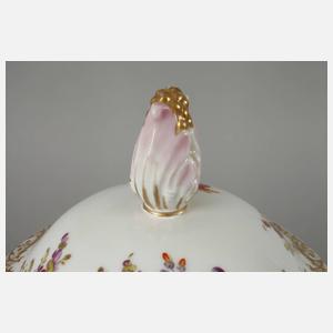 Dresden Prunkvase mit Genreszenen