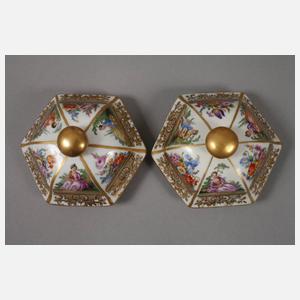 Wolfsohn Paar Deckelvasen mit Watteaumalerei