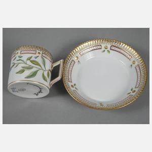 Kopenhagen Kaffeetasse mit Untertasse "Flora Danica"