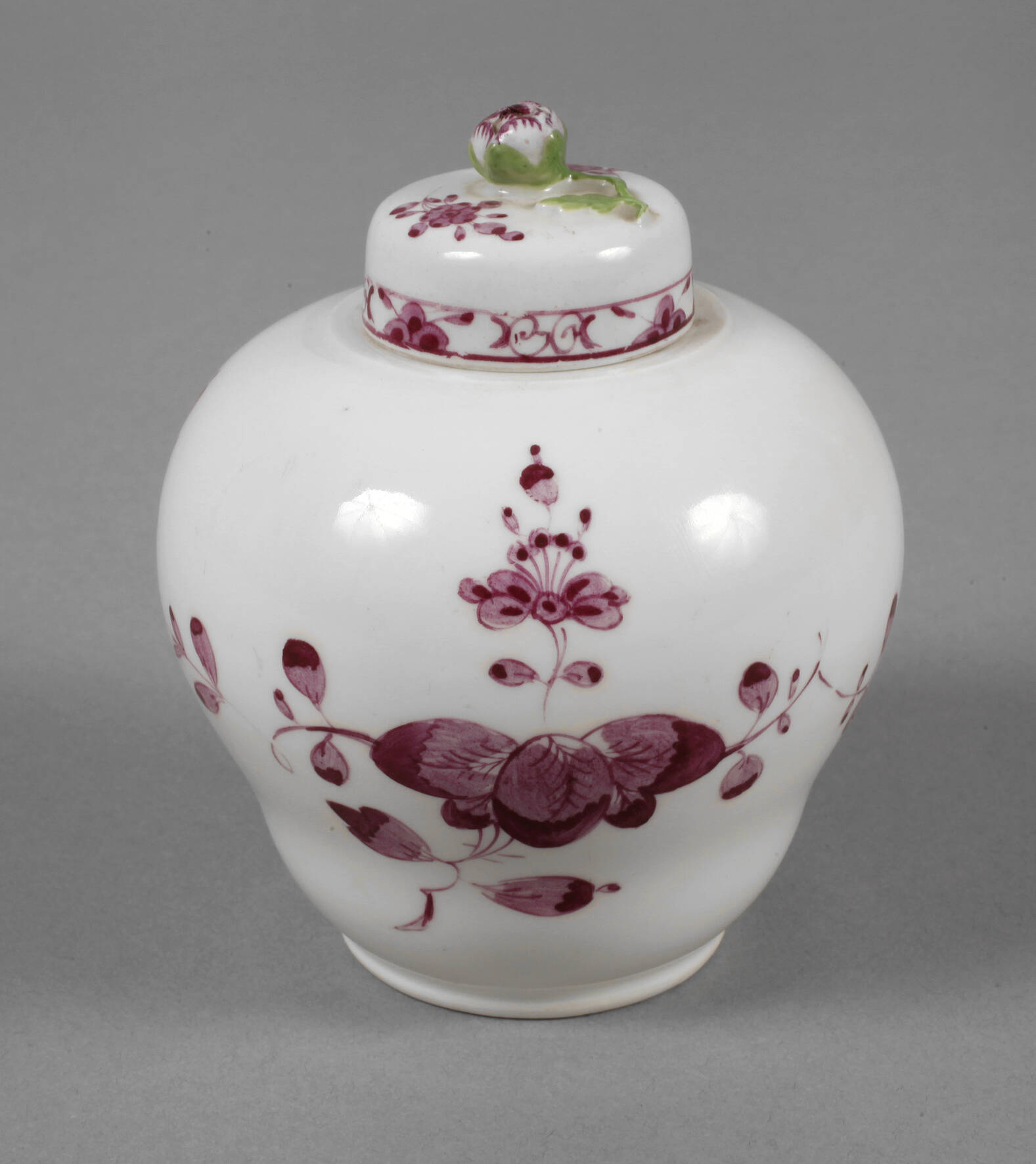 Meissen kleine Deckelvase Marcolini-Zeit