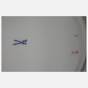 Meissen Konvolut Geschirrteile mit Blumenmalerei