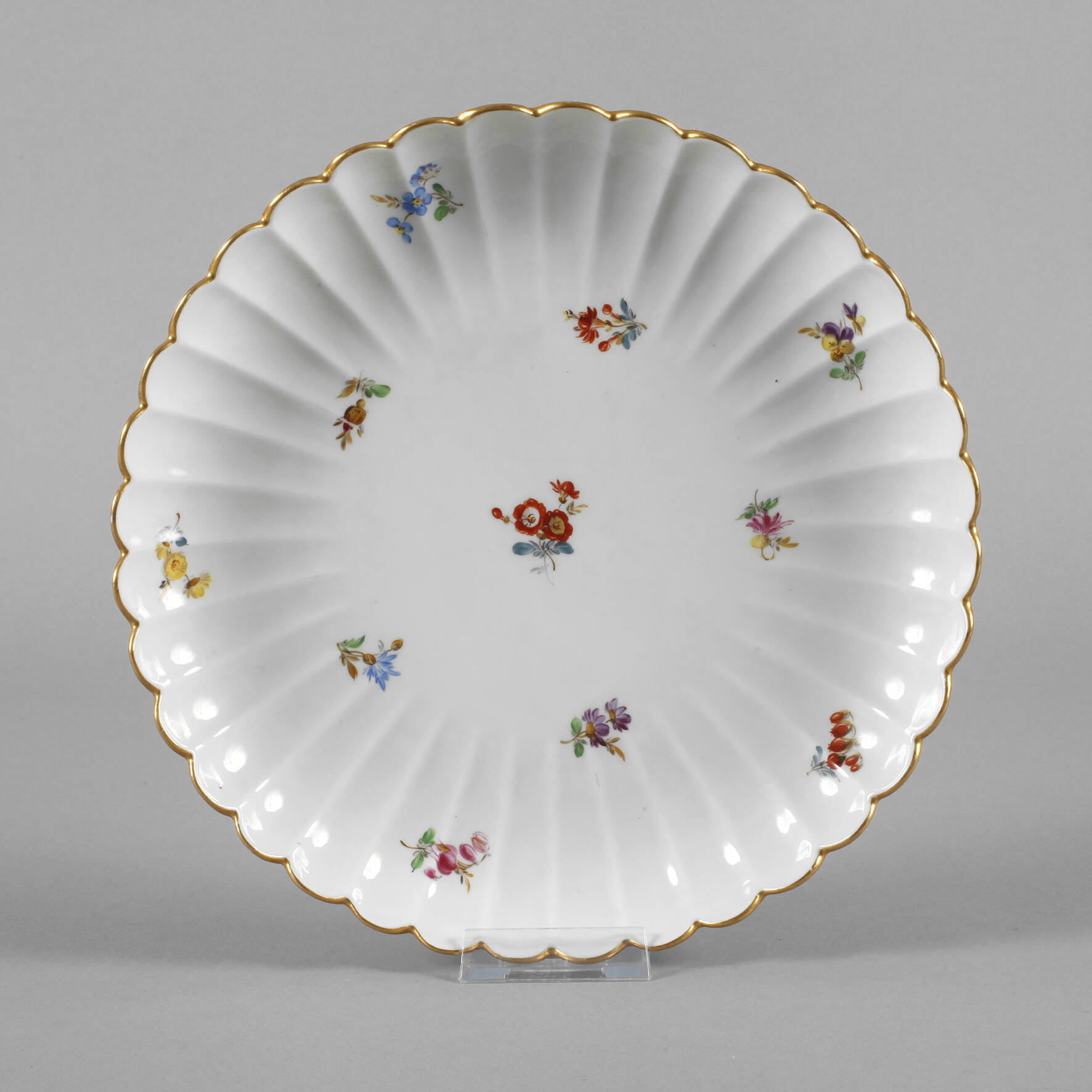 Meissen Fächerschale Streublümchendekor