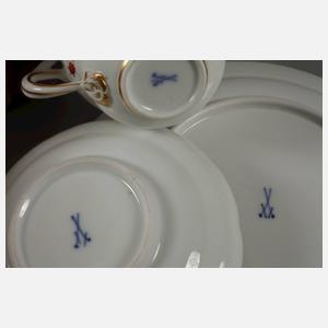 Meissen Gedeck "Gestreute Bukettchen mit Insekten"