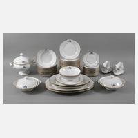 Nymphenburg Speiseservice mit Adelswappen111