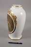 Rosenthal Vase mit Genreszene