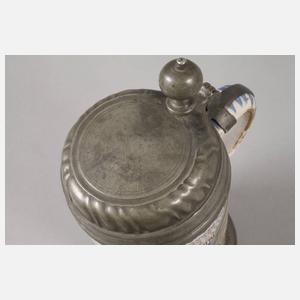 Fayencewalzenkrug mit Chinoiserien