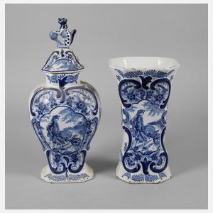 Zwei Vasen Delft