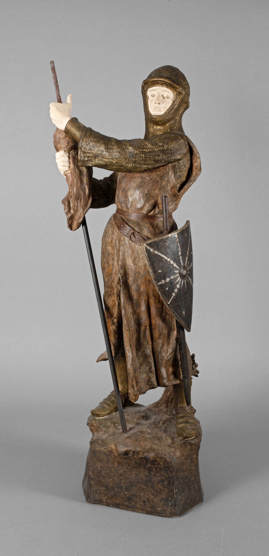 Goldscheider Wien Salonfigur Ritter