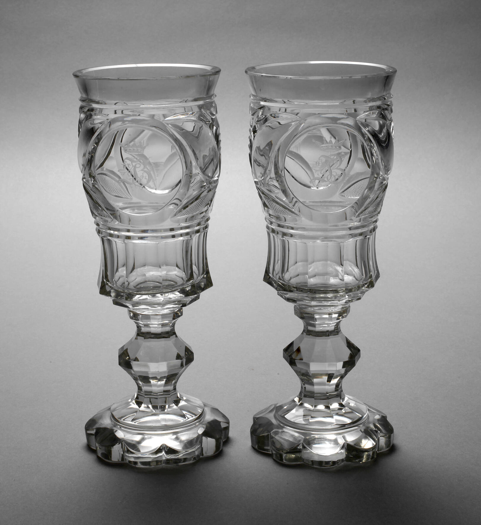 Paar Pokale aus Adelsbesitz