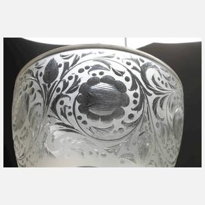 Fußschale mit feinem Schliff