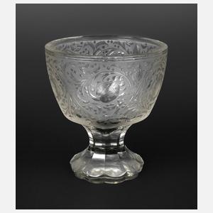 Fußschale mit feinem Schliff