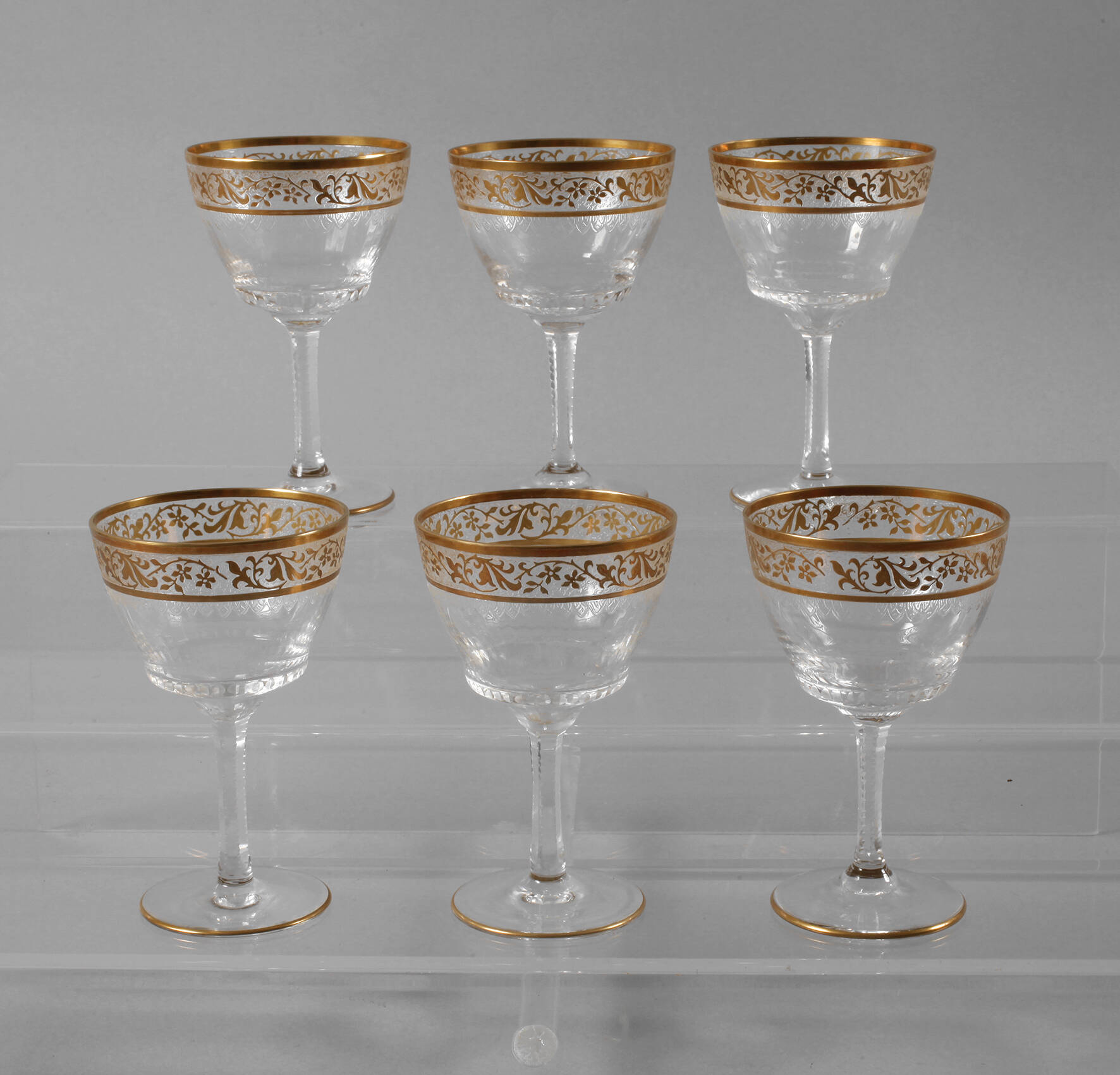 Sechs Likörgläser mit Ätzglasbordüre