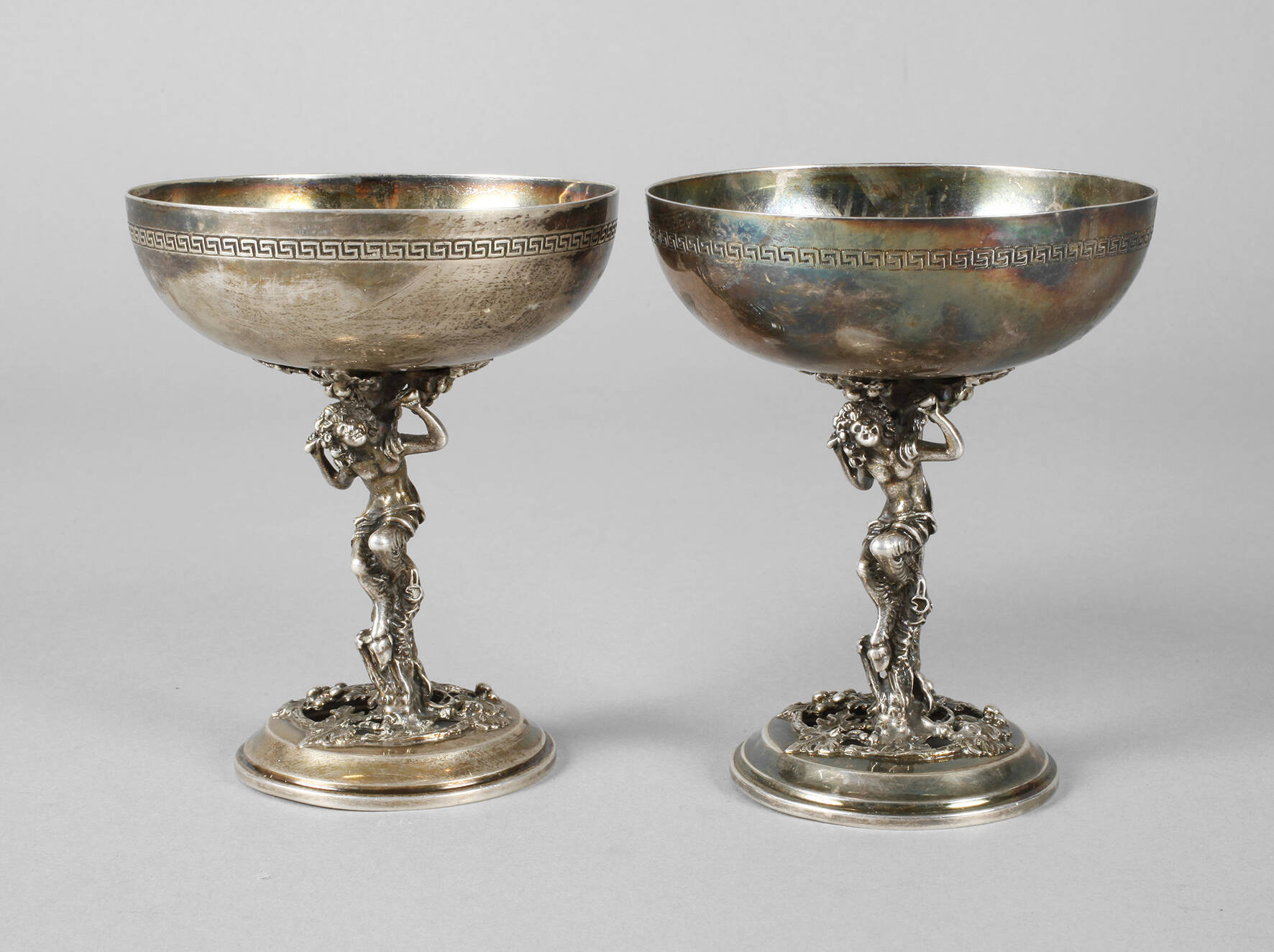 Zwei Silberkelche