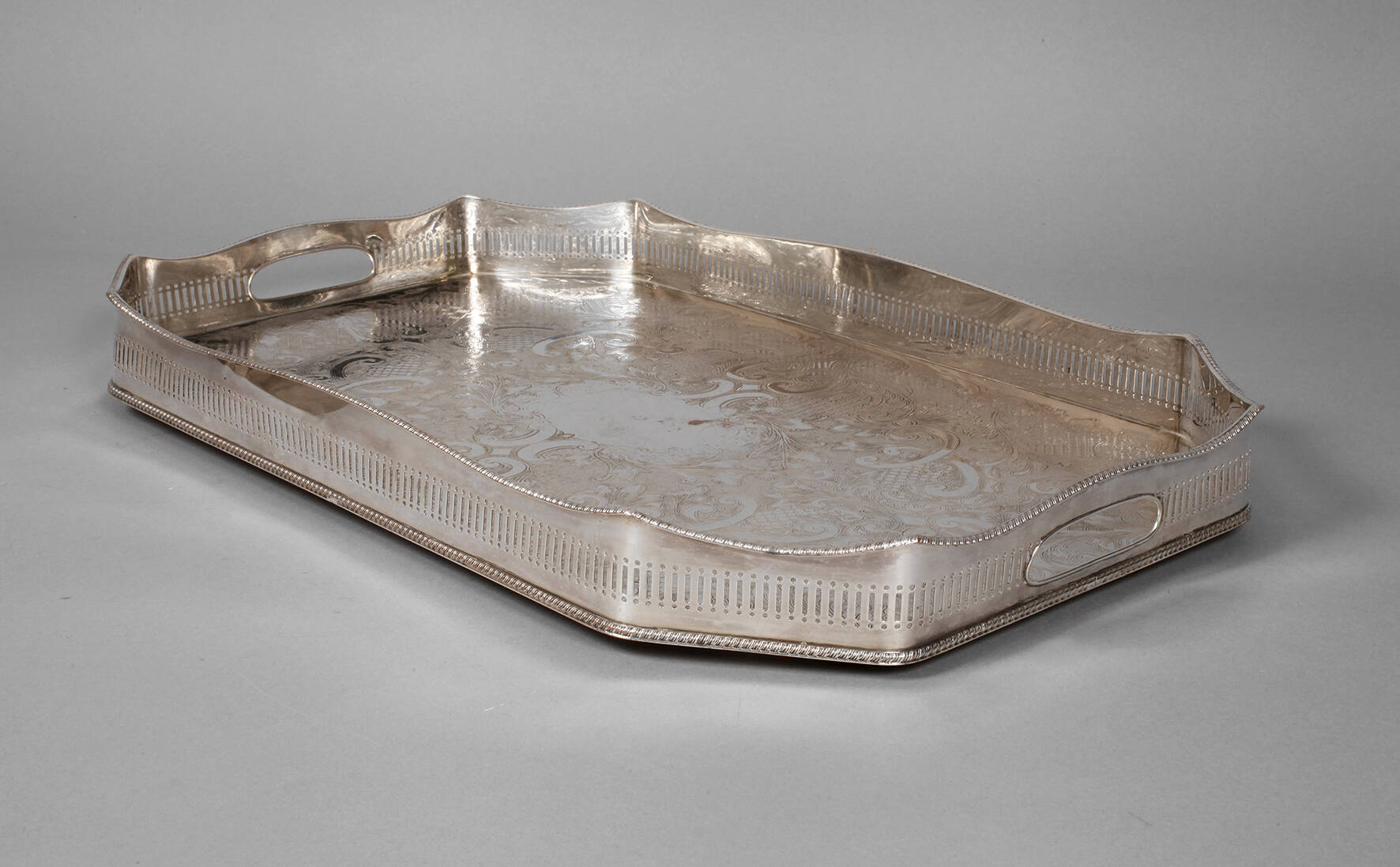 Großes Serviertablett