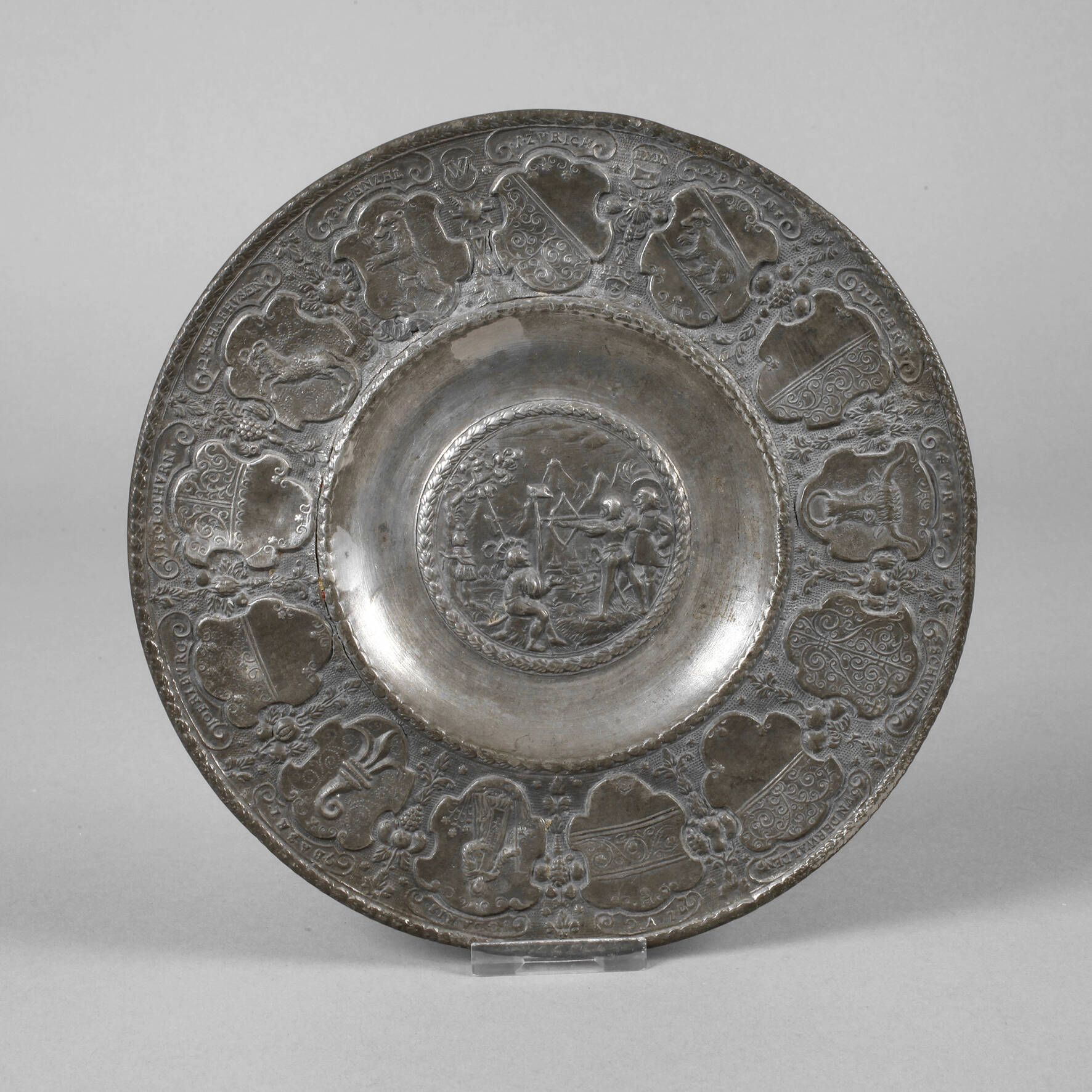 Reliefteller Schweiz Zinn