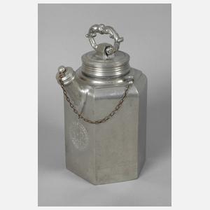 Große barocke Erntekanne