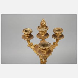 Paar feuervergoldete dekorative Girandolen