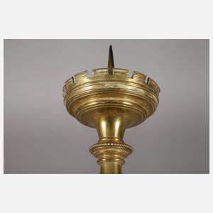 Paar neogotische Leuchter