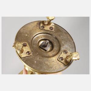 Paar neogotische Leuchter