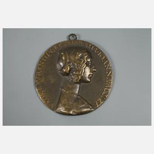 Fünf Bronzeplaketten