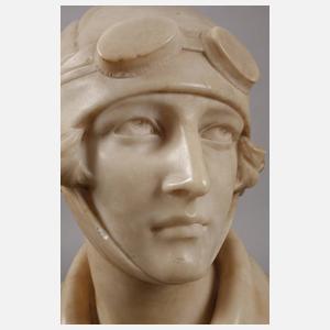 A. Michelotti, Büste Amelia Earhart