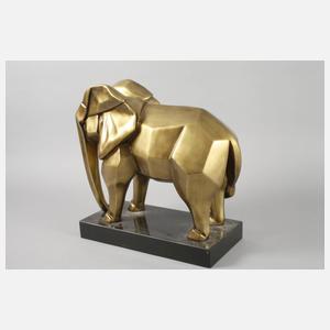 Großer kubistischer Elefant